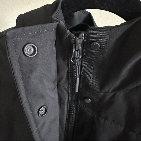 EVERLANE The ReNew Long Puffer in Black Medium - Picture 14 of 14